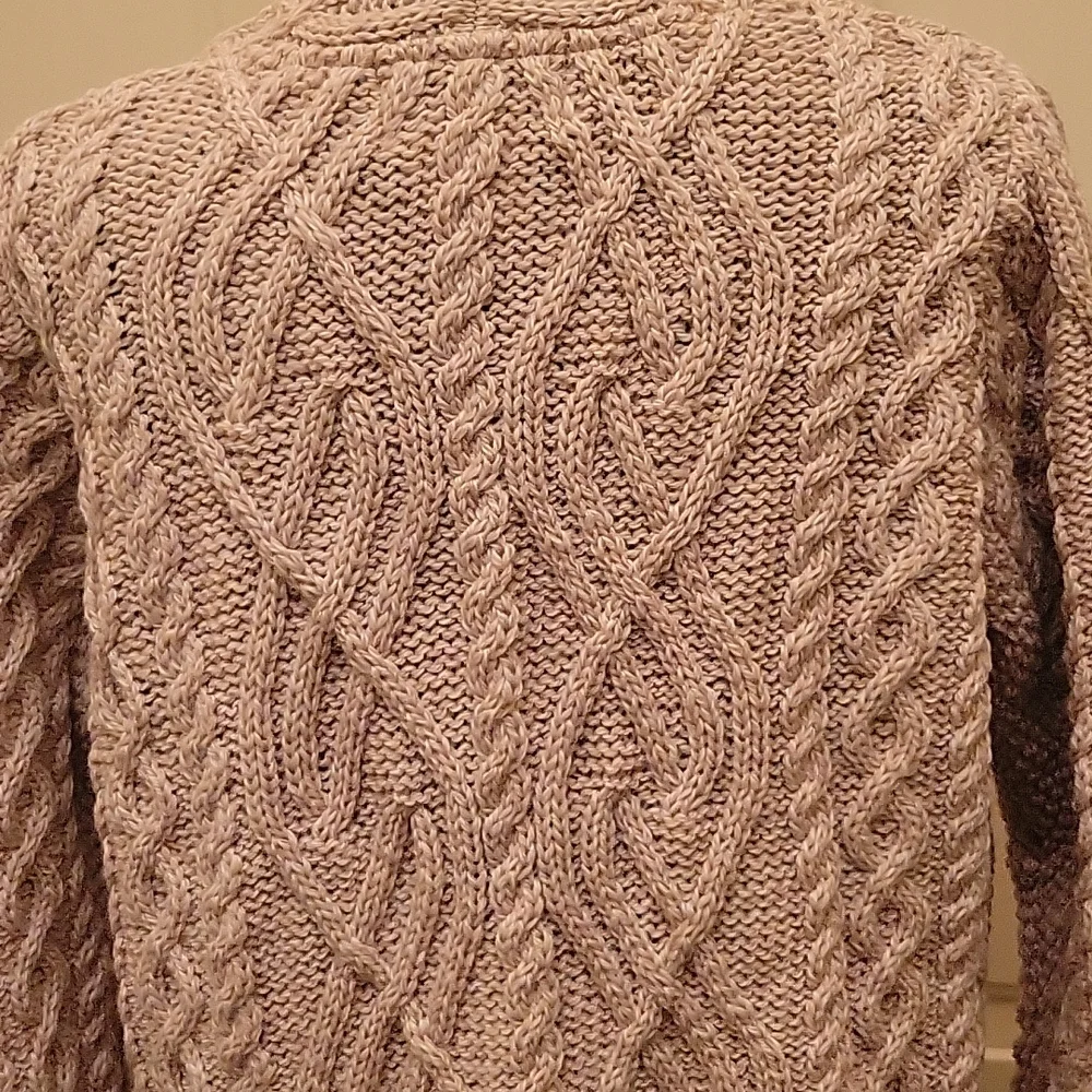 Aran Crafts 100% Irish wool cardigan Grey - Picture 7 of 7